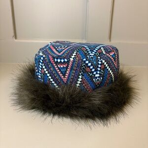 Giovannio New York Hat Cloche Bucket Patchwork Faux Fur Lined‎